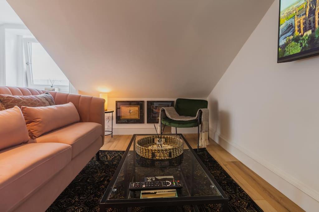 Apartamento The West End Loft - 5* Retreat - Private Parking! Glasgow Exterior foto